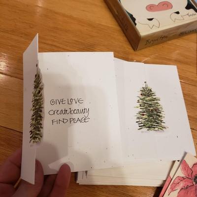 Handmade Holiday Cards, Gift Wrapping and More (LLR-KD)