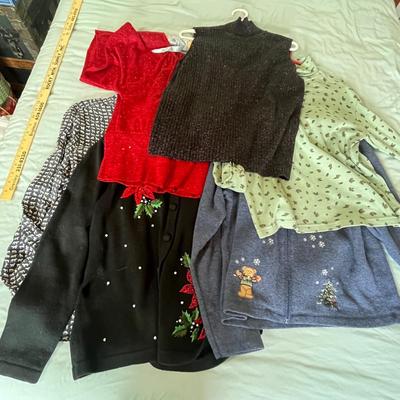 Lot 479 Ladies fancy shirts/ jackets