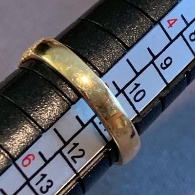 Beverly Hill Gold 14k Ring - Size 5
