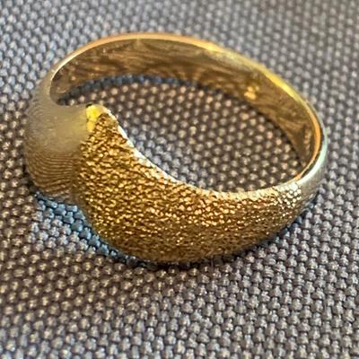 Beverly Hill Gold 14k Ring - Size 5