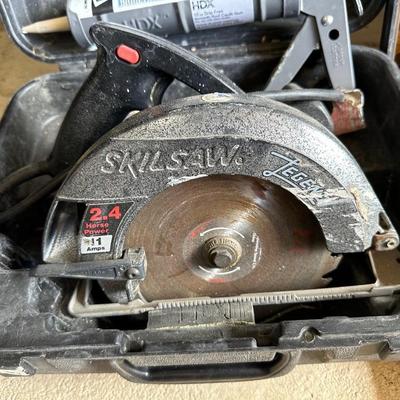 CIRCULAR SAW, SOCKETS AND WRENCHES PLUS HOUSE PAINTING SUPPLIES