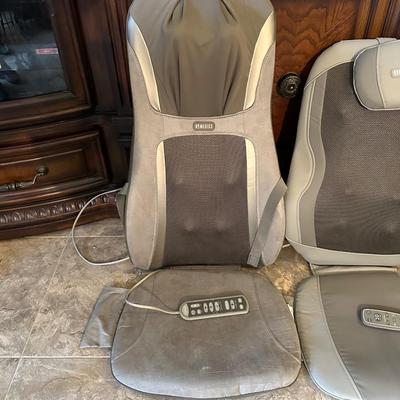 2 MASSAGE CHAIR CUSHIONS WITH HEAT