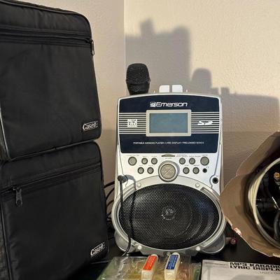 EMERSON MP3 KARAOKE MACHINE, MANY STEREO/ELECTRONIC CABLES & 2 CD CARRY CASES