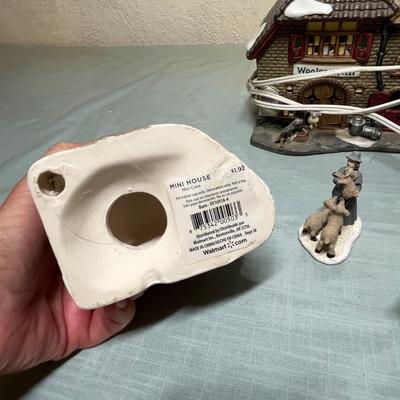 Lot 509 Lighted western village pieces