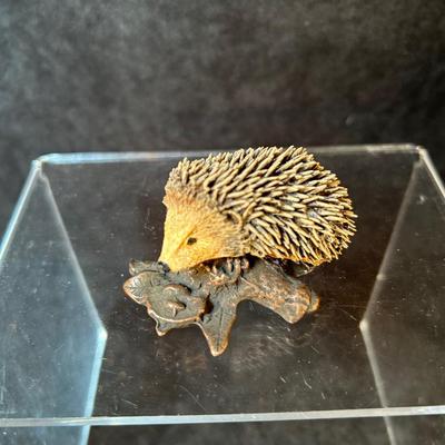 Lot 159. Cute Home Decor Items