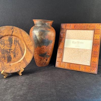 Lot 163, Rust Colored Home Decor Pieces