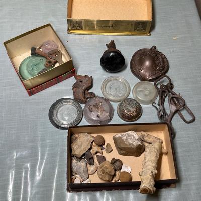 Lot 545 2 boxes of Prairie finds