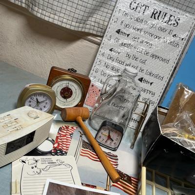 Lot 553 Large lot of household