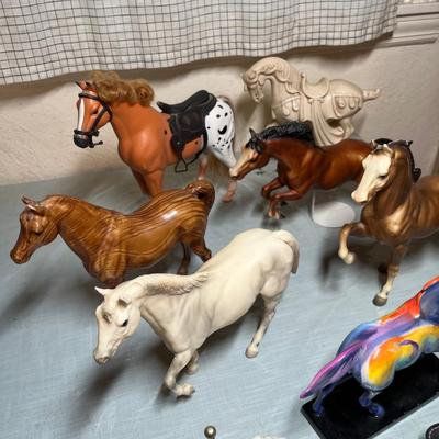 Lot 555 Horse Figures