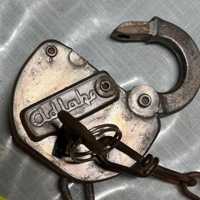 Lot 561 Denver & Rio Grande Padlock