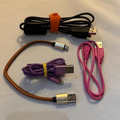 Several Wireless Chargers, Charger Chords, and Other Tech Accessories (K-DZ)