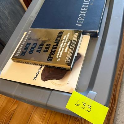 Lot 633 READ DESCRIPTION!