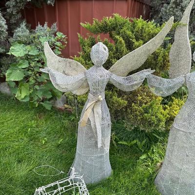 2 ANGEL YARD DECOR WITH LIT REINDEER AND SLEIGH