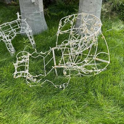 2 ANGEL YARD DECOR WITH LIT REINDEER AND SLEIGH