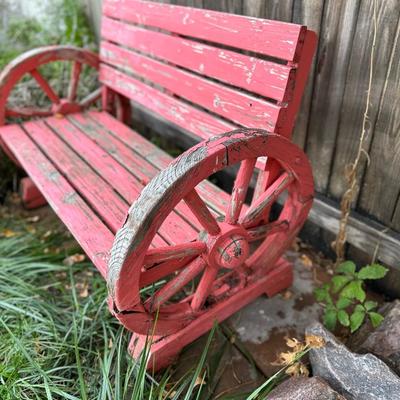 WAGON WHEEL WOODEN BENCH
