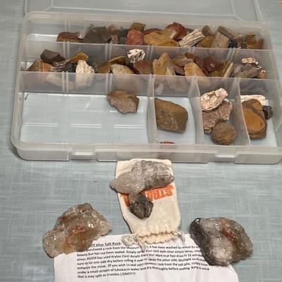 Lot 640 Box of rock samples