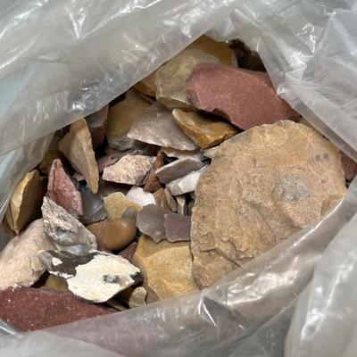 Lot 647 Tub of rocks