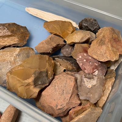 Lot 647 Tub of rocks