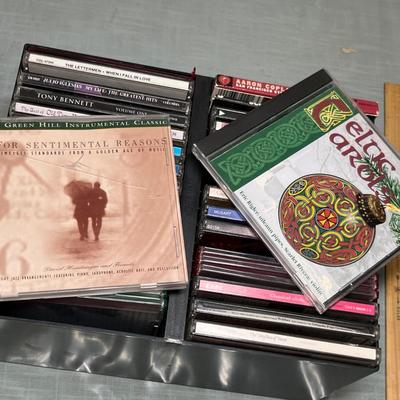 Lot 656 CDs collection