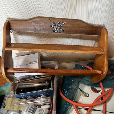 Lot 660 Large lot of household items