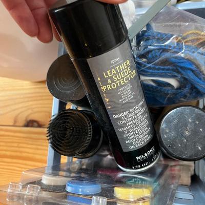 Lot 660 Large lot of household items