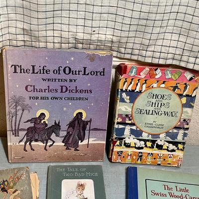 Lot 698 Vintage Children's books