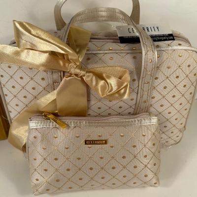 Lot 226. Wallet & Cosmetic Bags