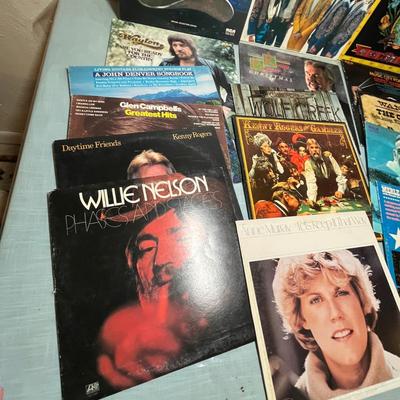 Lot 711 Country LPs