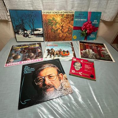 Lot 712 Christmas LPs