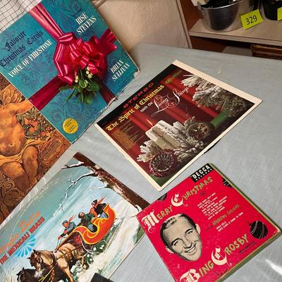 Lot 712 Christmas LPs
