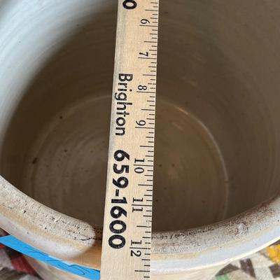 Lot 715 Western 6 gallon crock