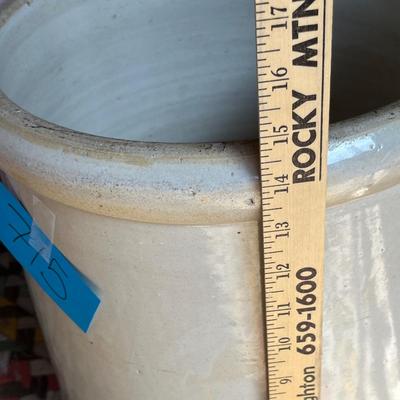 Lot 715 Western 6 gallon crock