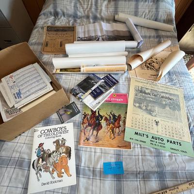 Lot 717 Lot of calendars