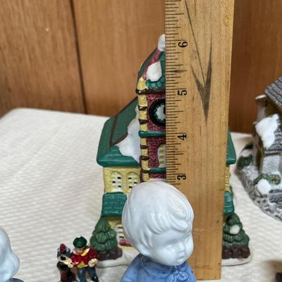 Lot 730 Christmas village pieces