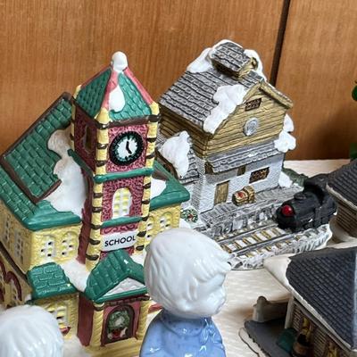 Lot 730 Christmas village pieces