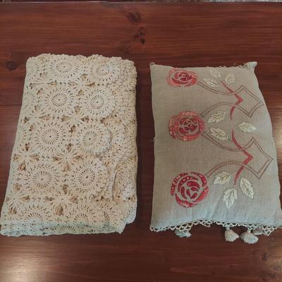 Crochet Blanket and Arts and Craft Throw Pillow (P-BBL)