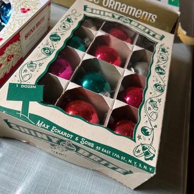 Lot 735 Vintage Christmas ornaments