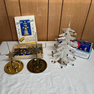 Lot 741 Vintage Christmas decor