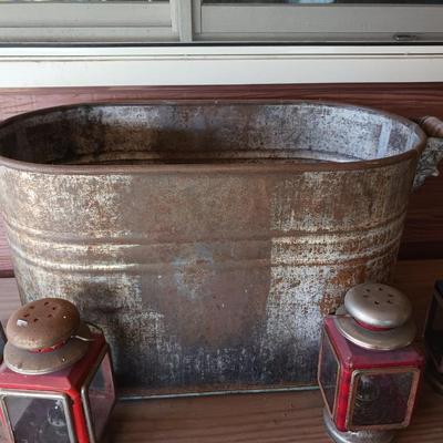 VINTAGE BOILER W/LANTERNS