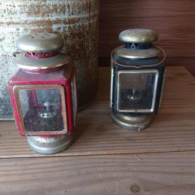 VINTAGE BOILER W/LANTERNS