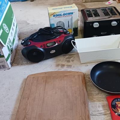 MISC HOUSEHOLD ITEMS