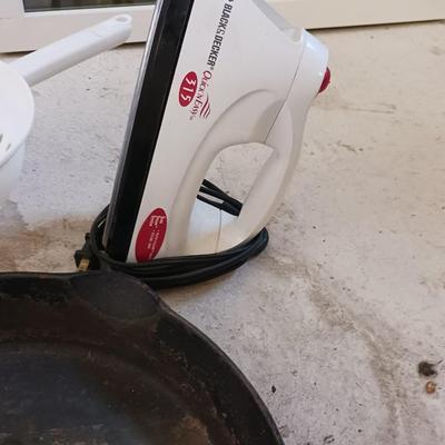 MISC HOUSEHOLD ITEMS