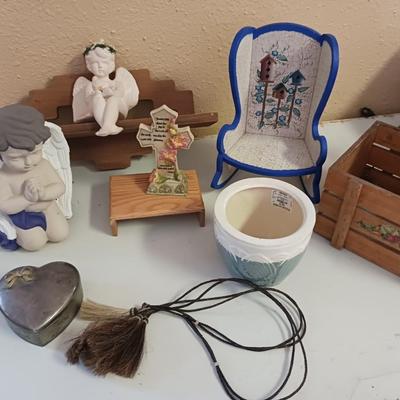 ANGELIC LOT