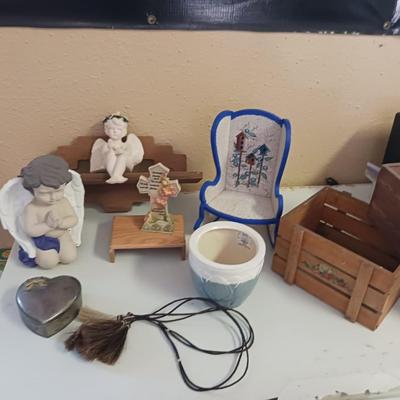 ANGELIC LOT