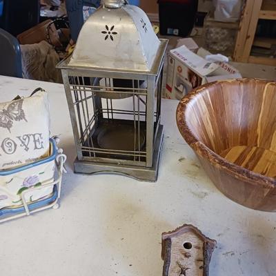 OUTDOOR DECOR PLUS NICE WOODEN BOWL AND CASSEROLE DISH