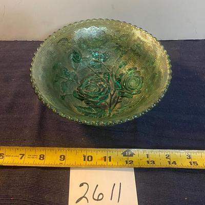 Vintage Carnival Green Emerald Glass Bowl