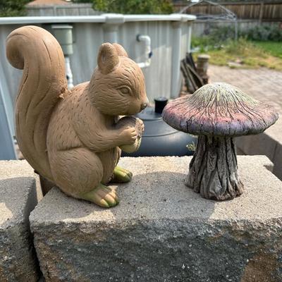 CONCRETE SQUIRREL AND 3 MUSHROOMS