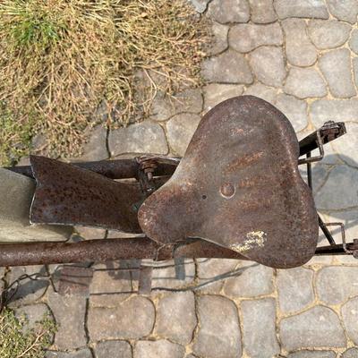 ANTIQUE PEDAL GRINDER WITH SEAT