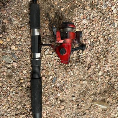 4 FISHING POLES WITH REELS