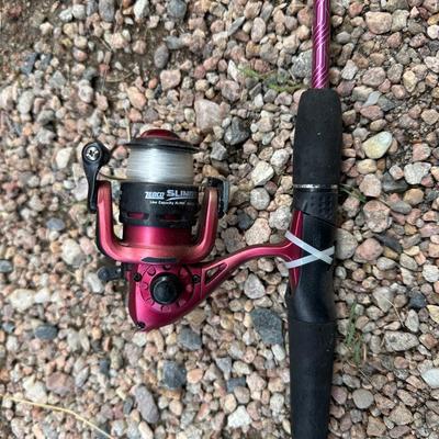 4 MORE FISHING POLES WITH REELS